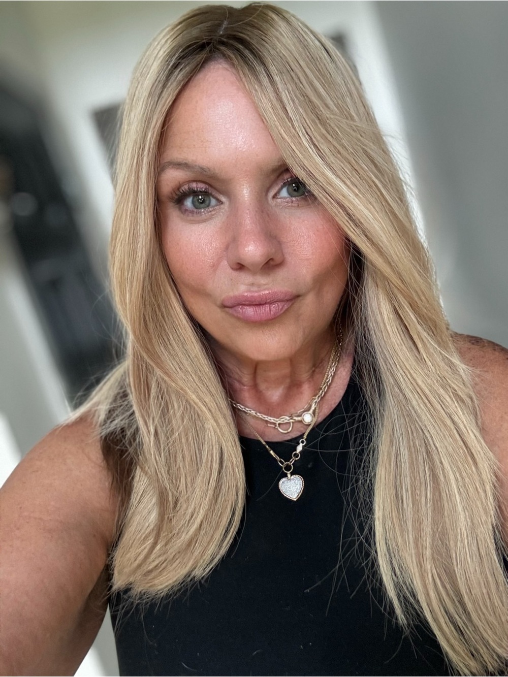 Madison Hair Topper 22" 9"x9" Silk Top Blonde Rooted High-End Topper **NEW PICS* - Picture 14 of 14